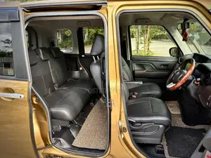 Toyota Tank Custom GS FULLYLOADED 2019 Van (Used)