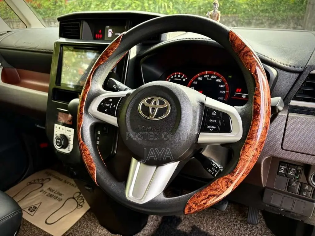 Toyota Tank Custom GS FULLYLOADED 2019 Van (Used)