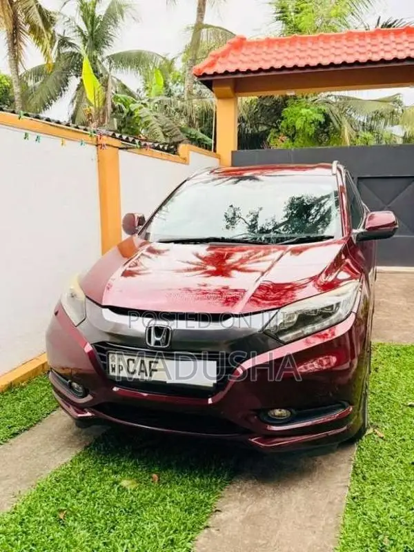 Honda Vezel 2015 SUV (Used)