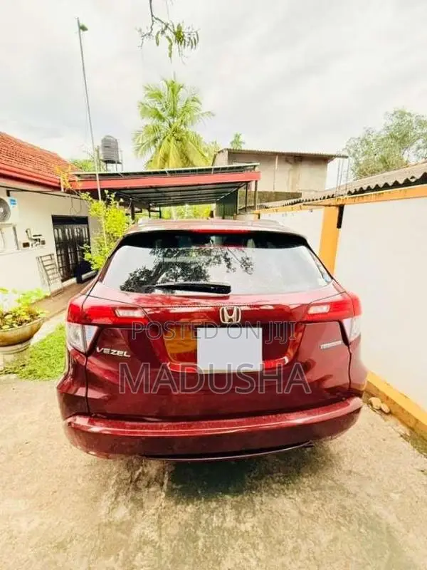 Honda Vezel 2015 SUV (Used)
