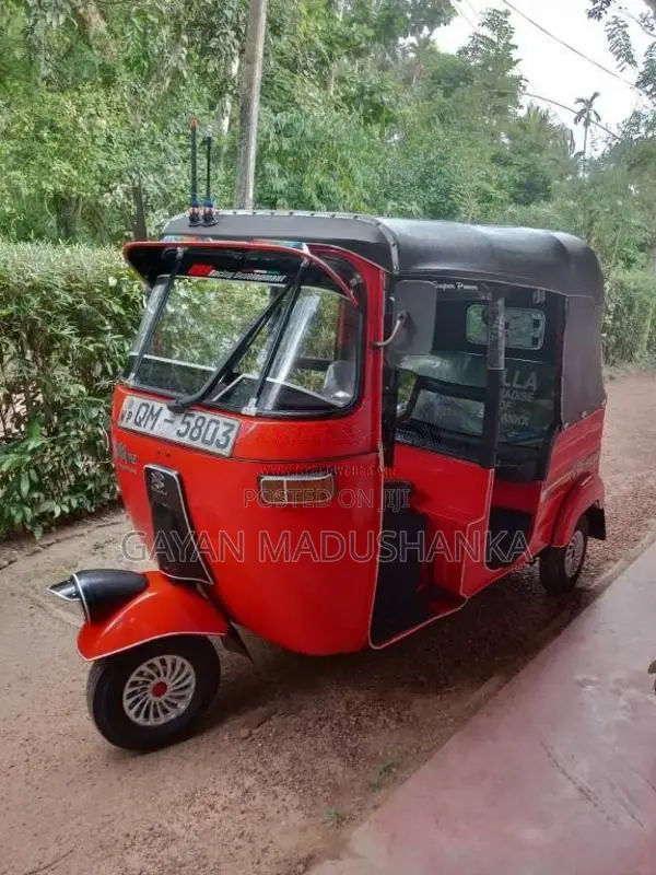 Bajaj 4 Stroke 2008 Three Wheel (Used)