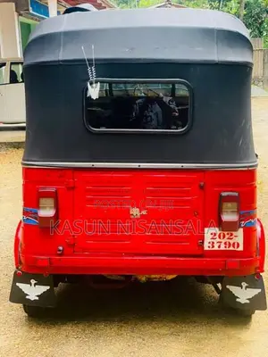 Bajaj RE 2 Stroke 1996 Three Wheel (Used)