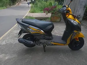 Honda Dio 2018 Motorbike (Used)