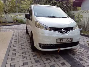 Nissan NV200 2015 Van (Used)
