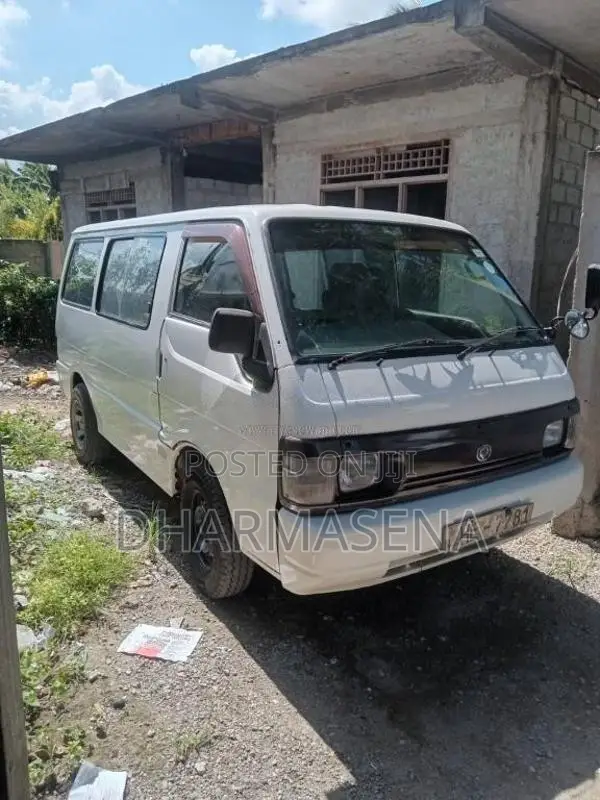 Mazda Bongo 1998 Van (Used)