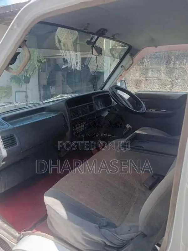 Mazda Bongo 1998 Van (Used)