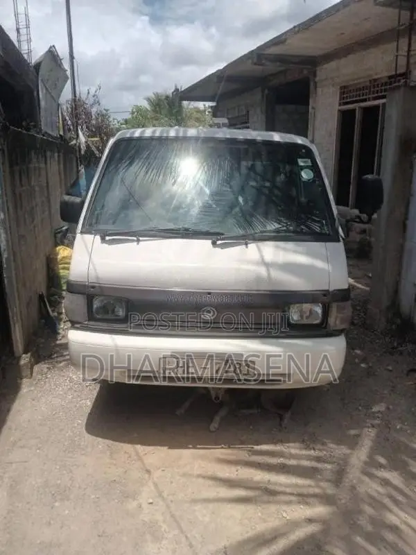 Mazda Bongo 1998 Van (Used)