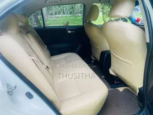 Toyota Axio 2013 Car (Used)