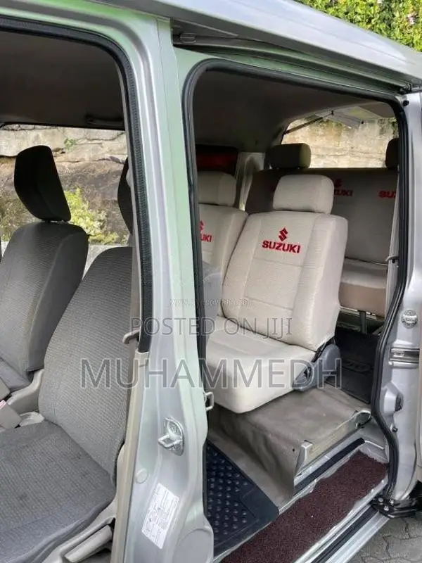 Suzuki Every 2014 Van (Used)