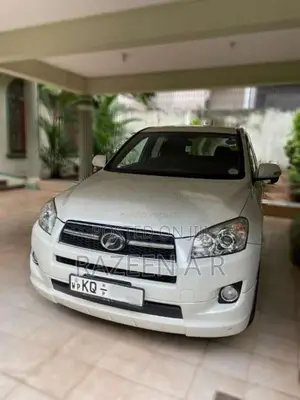 Toyota RAV4 2010 SUV (Used)