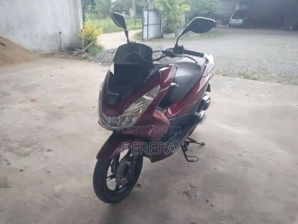 Honda PCX 2015 Motorbike (Used)
