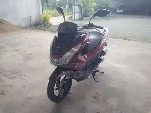 Honda PCX 2015 Motorbike (Used)