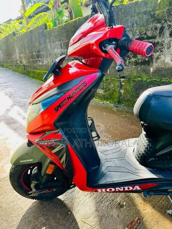 Honda Dio 2019 Motorbike (Used)