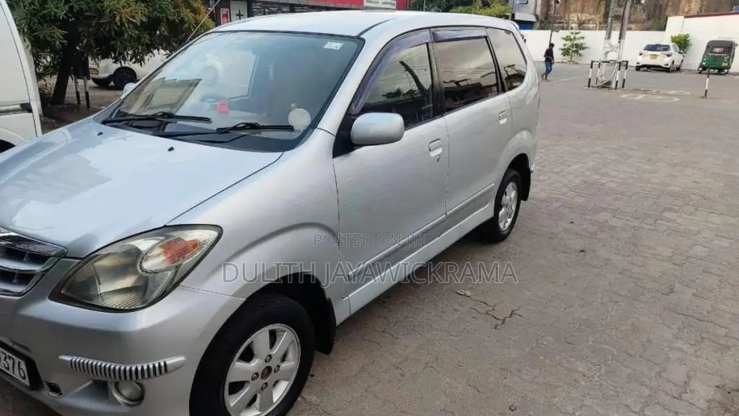 Toyota Avanza 2007 Car (Used)