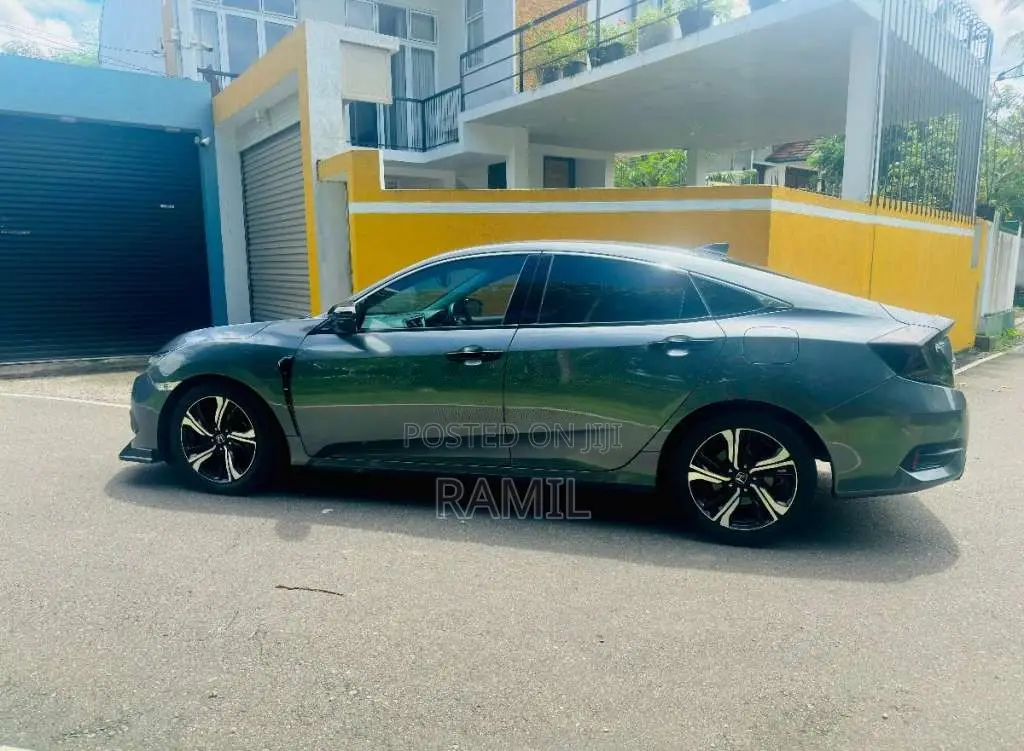 Honda Civic Sedan 2019 Car (Used)