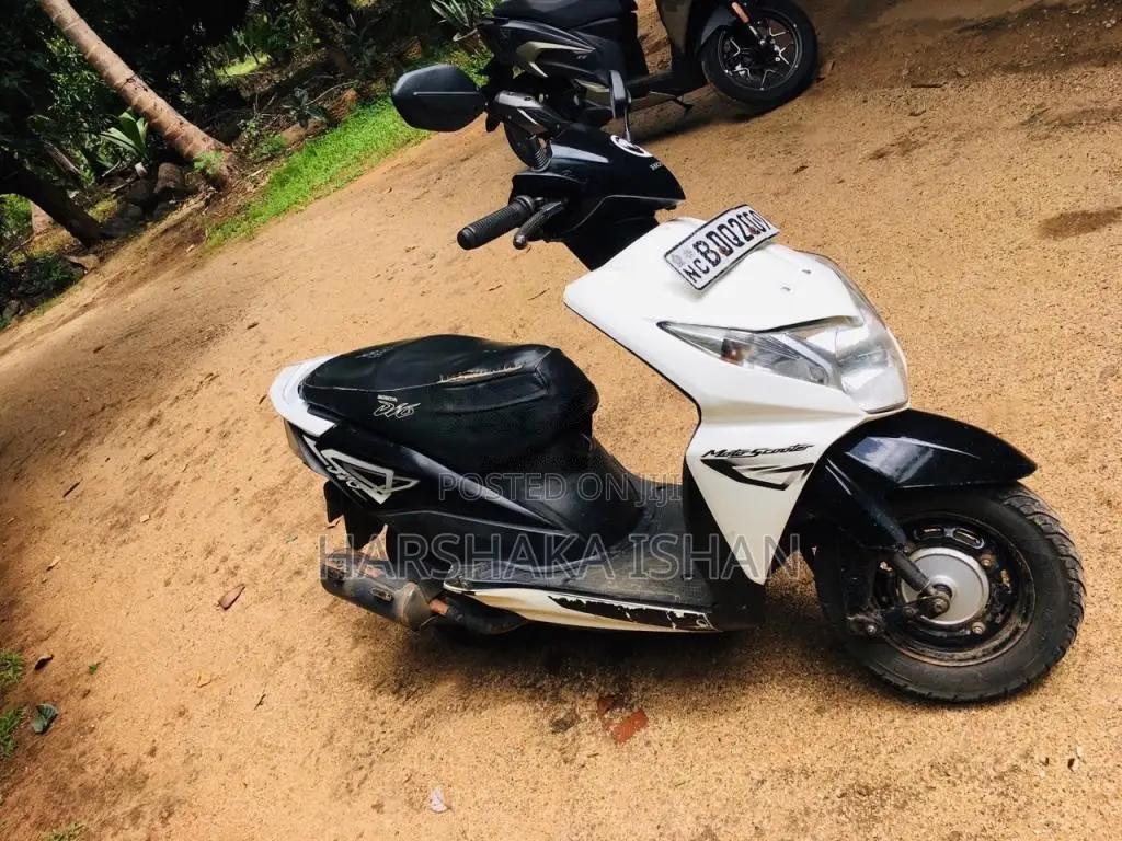 Honda Dio 2016 Motorbike (Used)