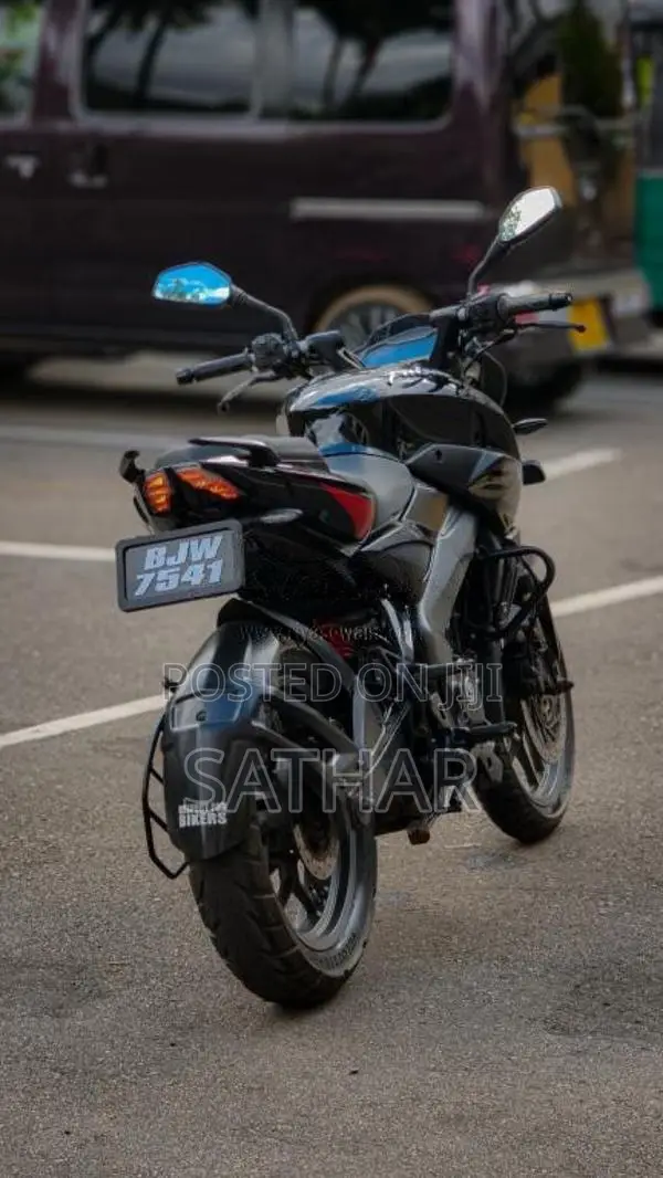 Bajaj Ns200 Bs7 2025 Motorbike (Used)