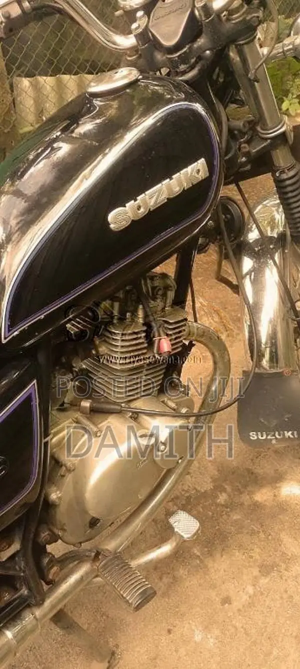 Sakai Gn125 2003 Motorbike (Used)