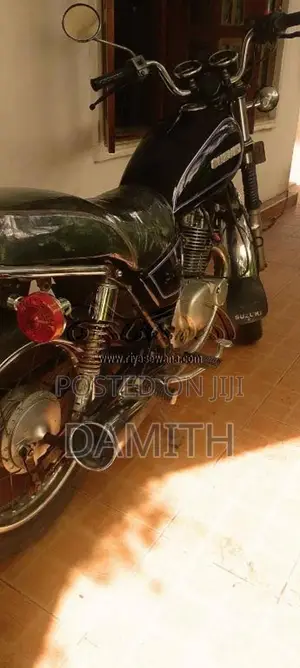 Sakai Gn125 2003 Motorbike (Used)