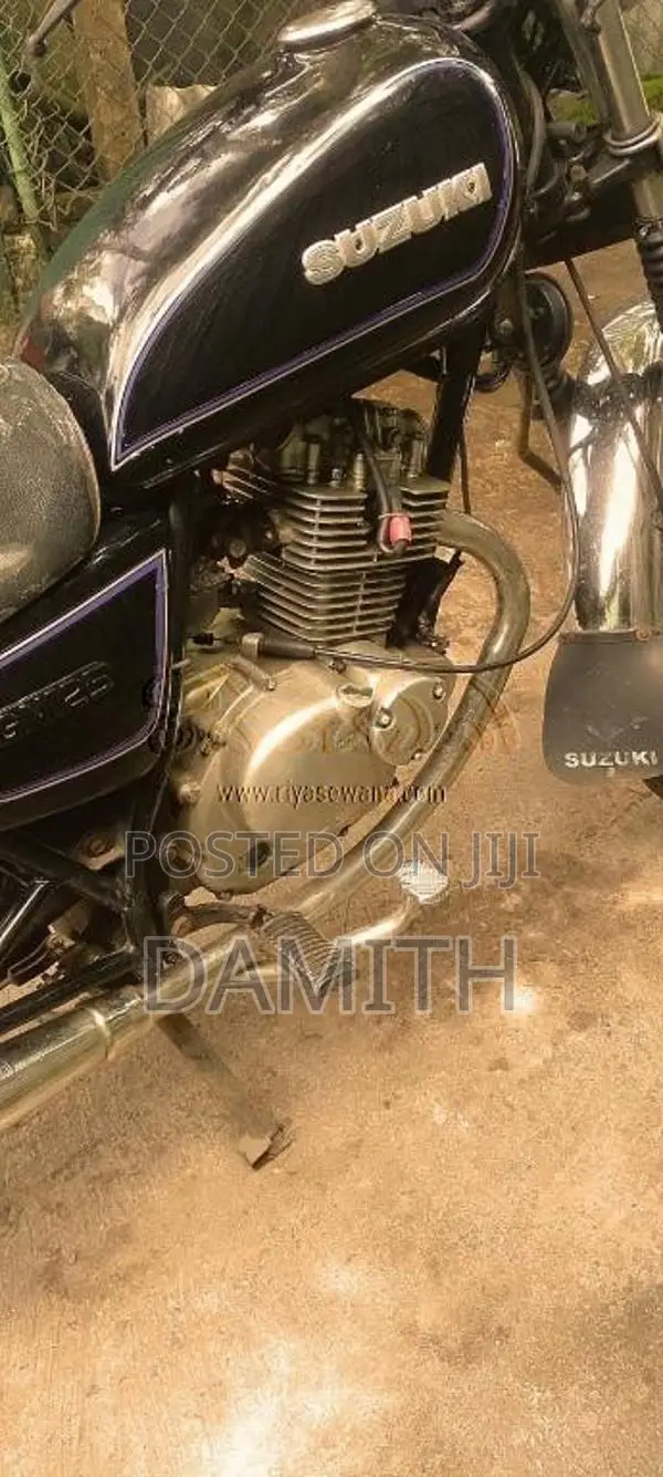 Sakai Gn125 2003 Motorbike (Used)