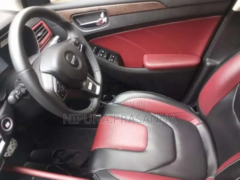 DFSK Glory I-Auto Limited Edition 2025 SUV (Used)