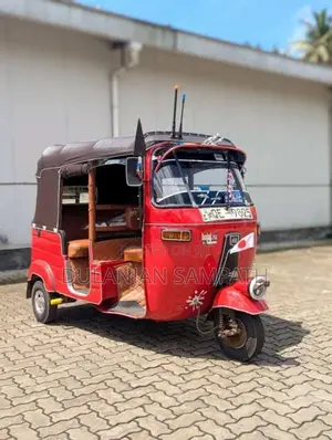 Bajaj RE 2 Stroke 2006 Three Wheel (Used)