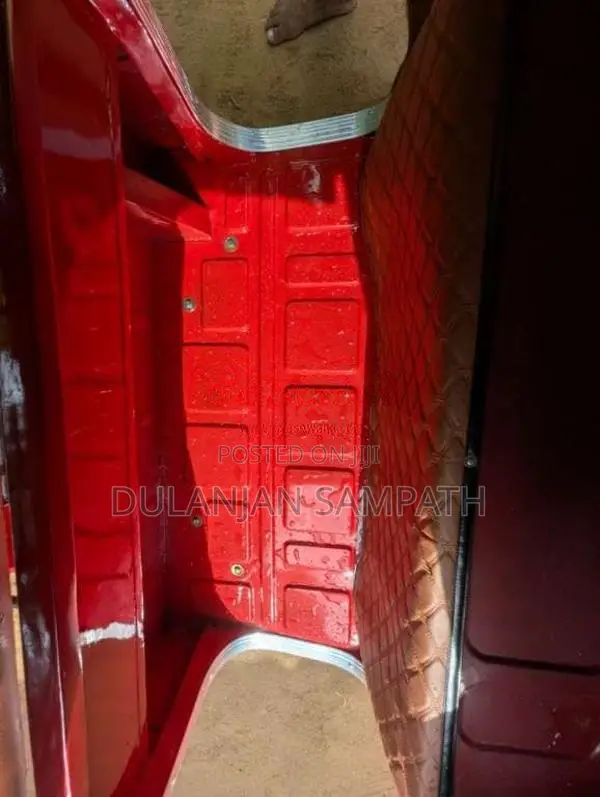 Bajaj RE 2 Stroke 2006 Three Wheel (Used)
