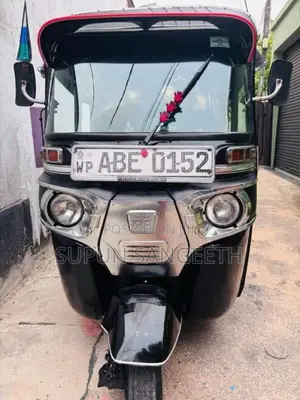 Bajaj RE 4 Stroke 2015 Three Wheel (Used)