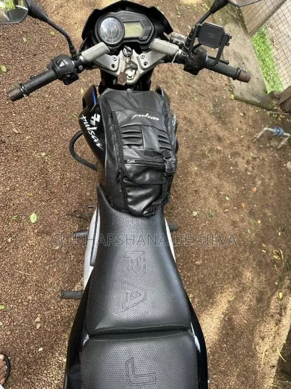 Bajaj Pulsar 135 2011 Motorbike (Used)