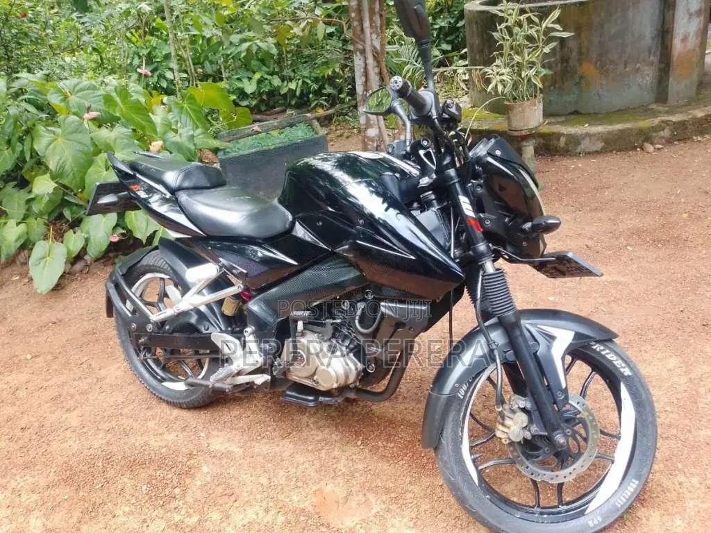 Bajaj Pulsar 2017 Motorbike (Used)