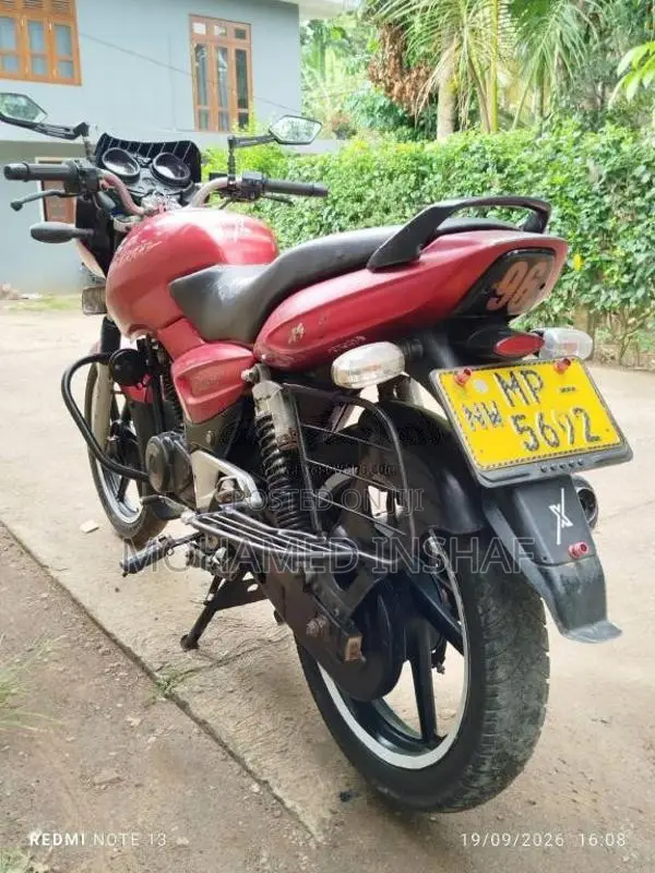 Bajaj Pulsar 180 2006 Motorbike (Used)
