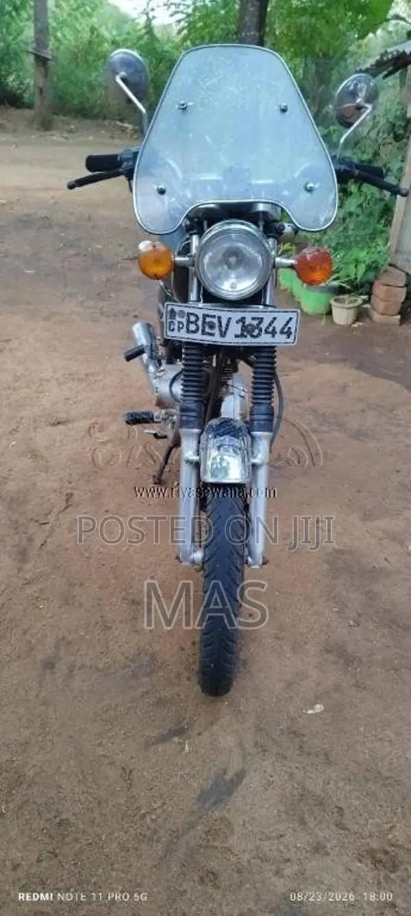 Suzuki GN125 2017 Motorbike (Used)