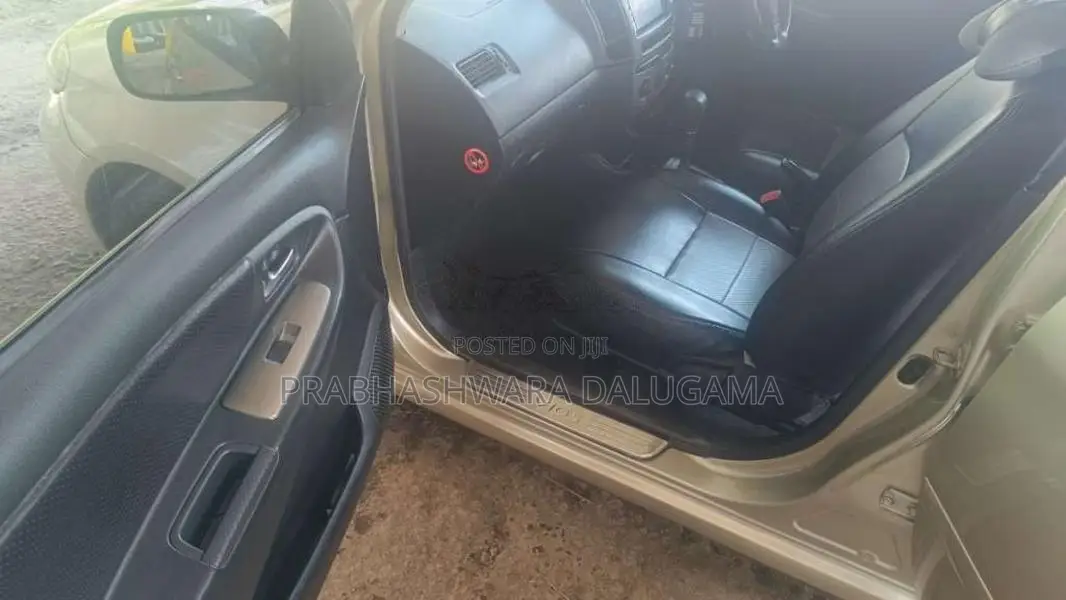 Toyota Vios 2004 Car (Used)