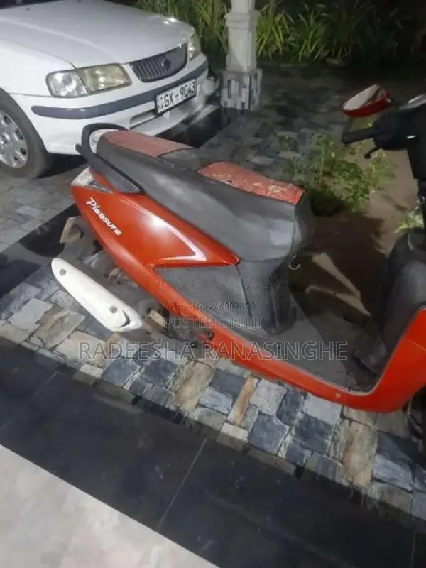 Hero Pleasure 2014 Motorbike (Used)