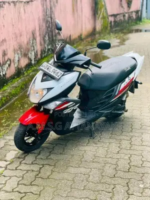 Yamaha Ray ZR 2018 Motorbike (Used)