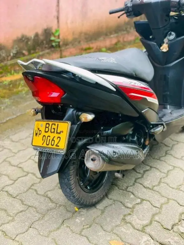 Yamaha Ray ZR 2018 Motorbike (Used)