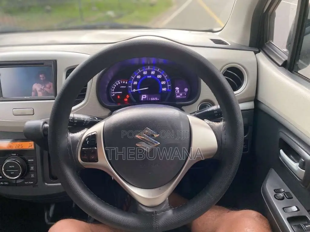 Suzuki Wagon R FZ Safety 2015 Car (Used)