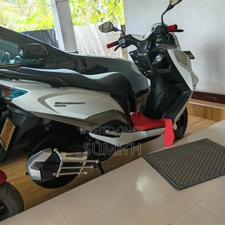 Suzuki Burgman 2019 Motorbike (Used)