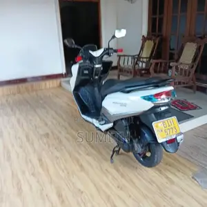Suzuki Burgman 2019 Motorbike (Used)
