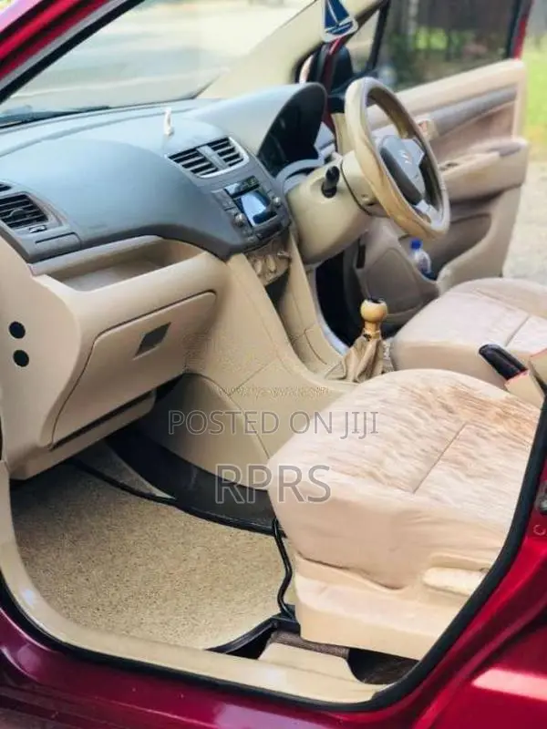 Toyota Avanza 2014 Car (Used)