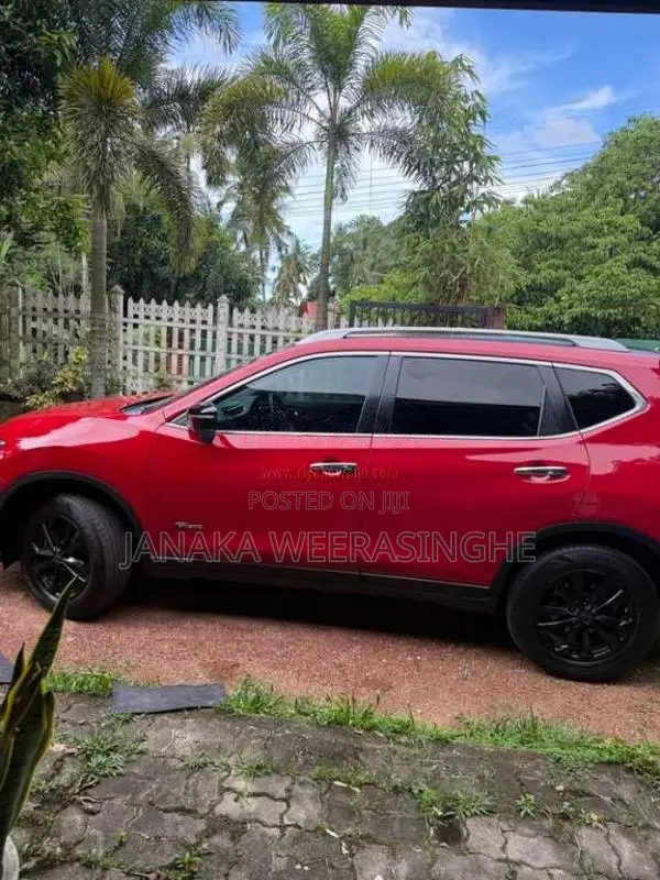 Nissan X-Trail 2016 SUV (Used)