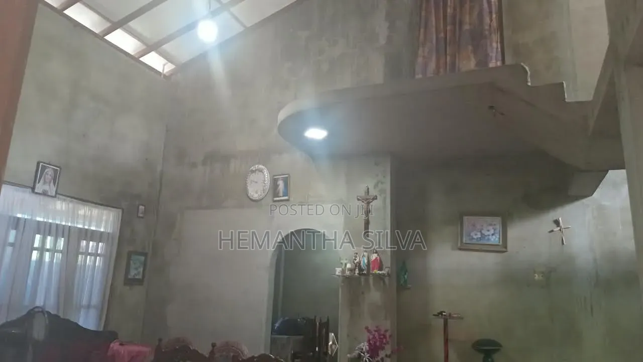 5bdrm House in Beruwala for sale