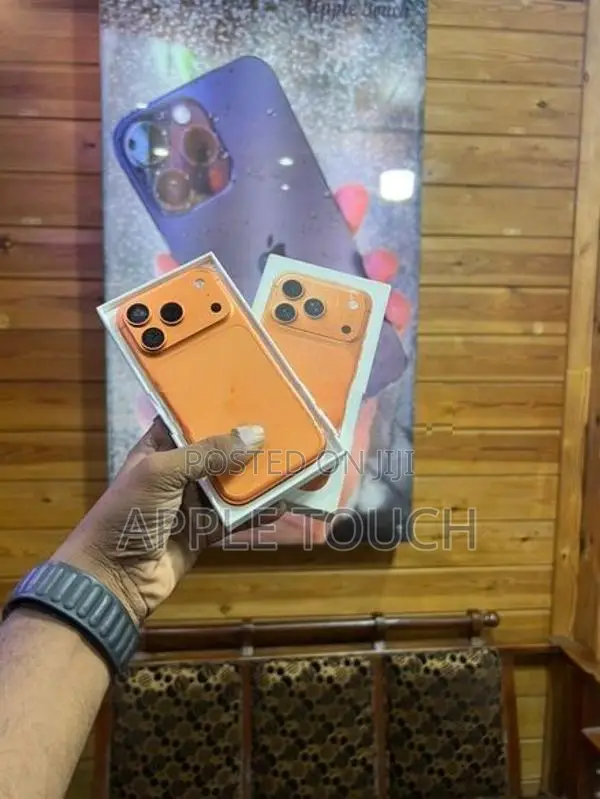 Apple iPhone 15 Pro (Used)