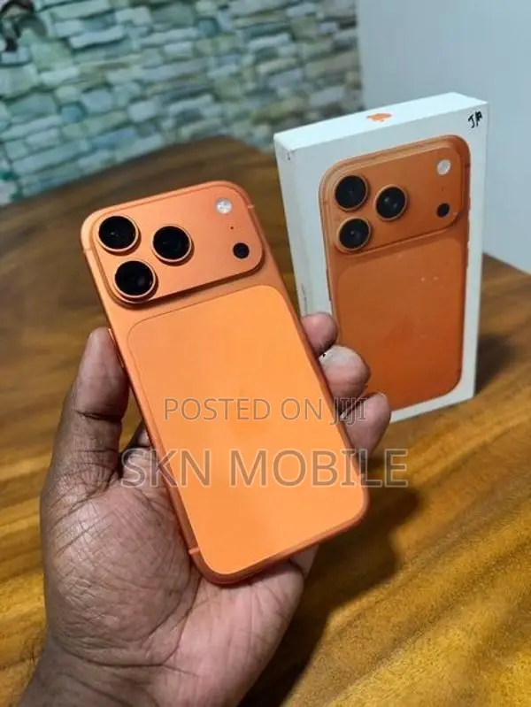 Apple iPhone 17 Pro 256GB eSIM (Used)