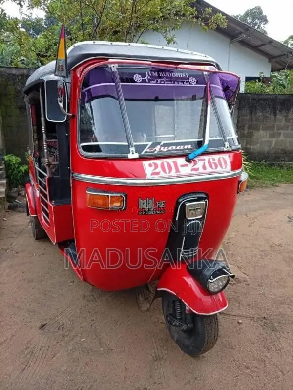 Bajaj Re 1995 Three Wheel (Used)