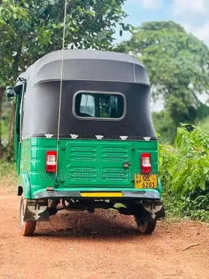 Bajaj 2 stroke 2006 Three Wheel (Used)