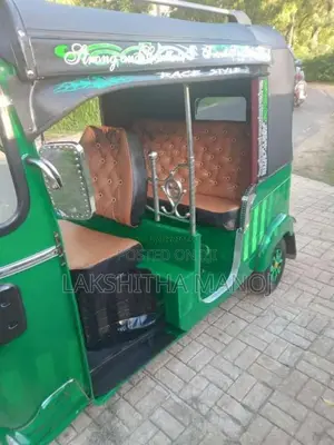 Bajaj RE 4 Stroke 2014 Three Wheel (Used)
