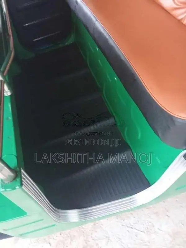 Bajaj RE 4 Stroke 2014 Three Wheel (Used)