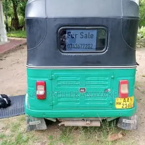 Bajaj 4 Stroke 2015 Three Wheel (Used)
