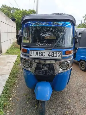 Bajaj RE 2015 Three Wheel (Used)